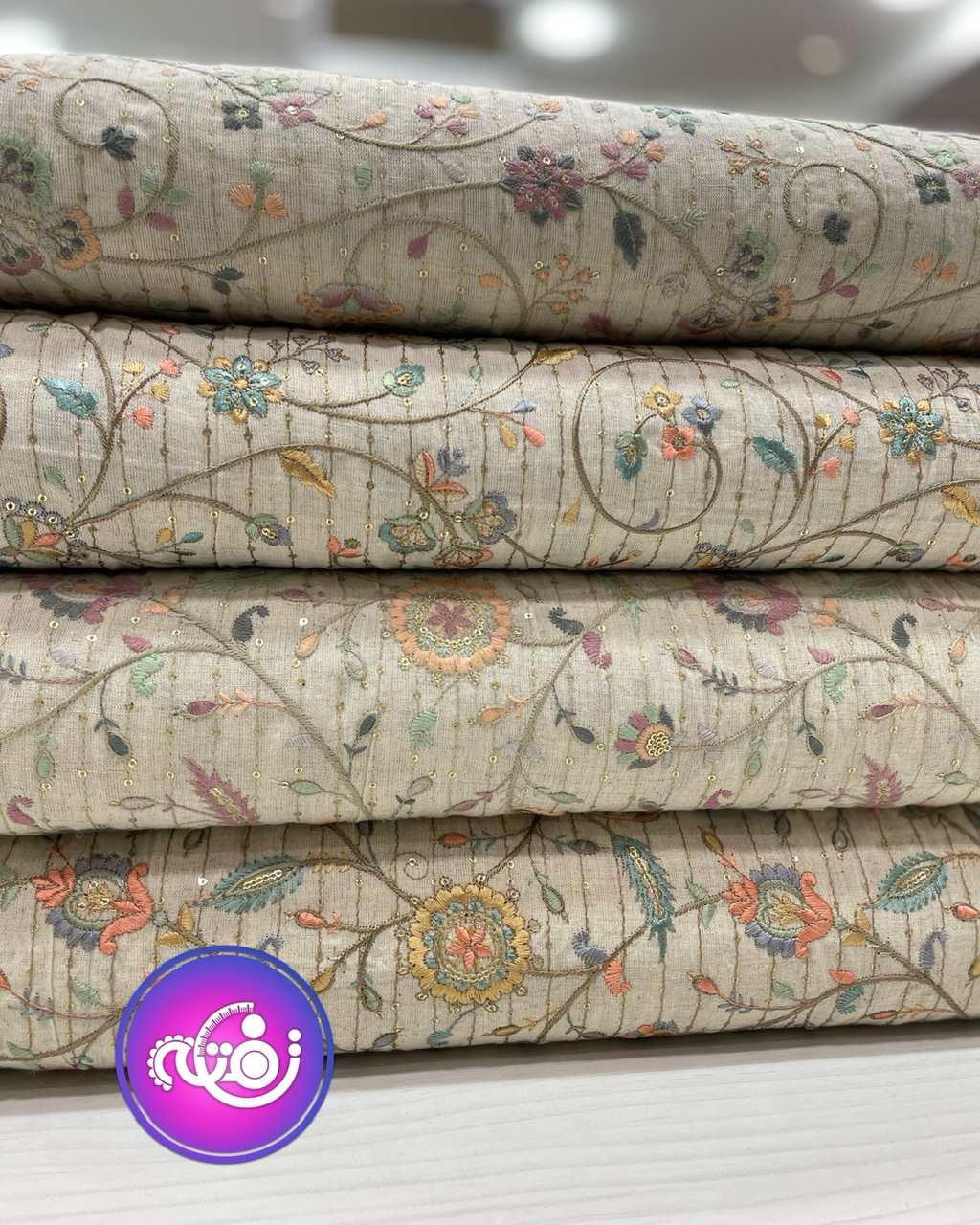 لینن سوزن دوزی طرح گل ستاره ای