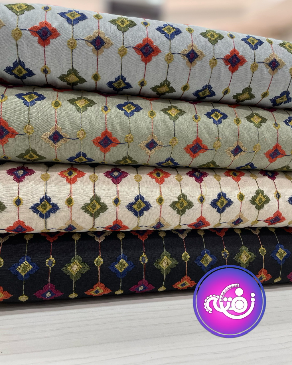 لینن سوزن دوزی سنتی