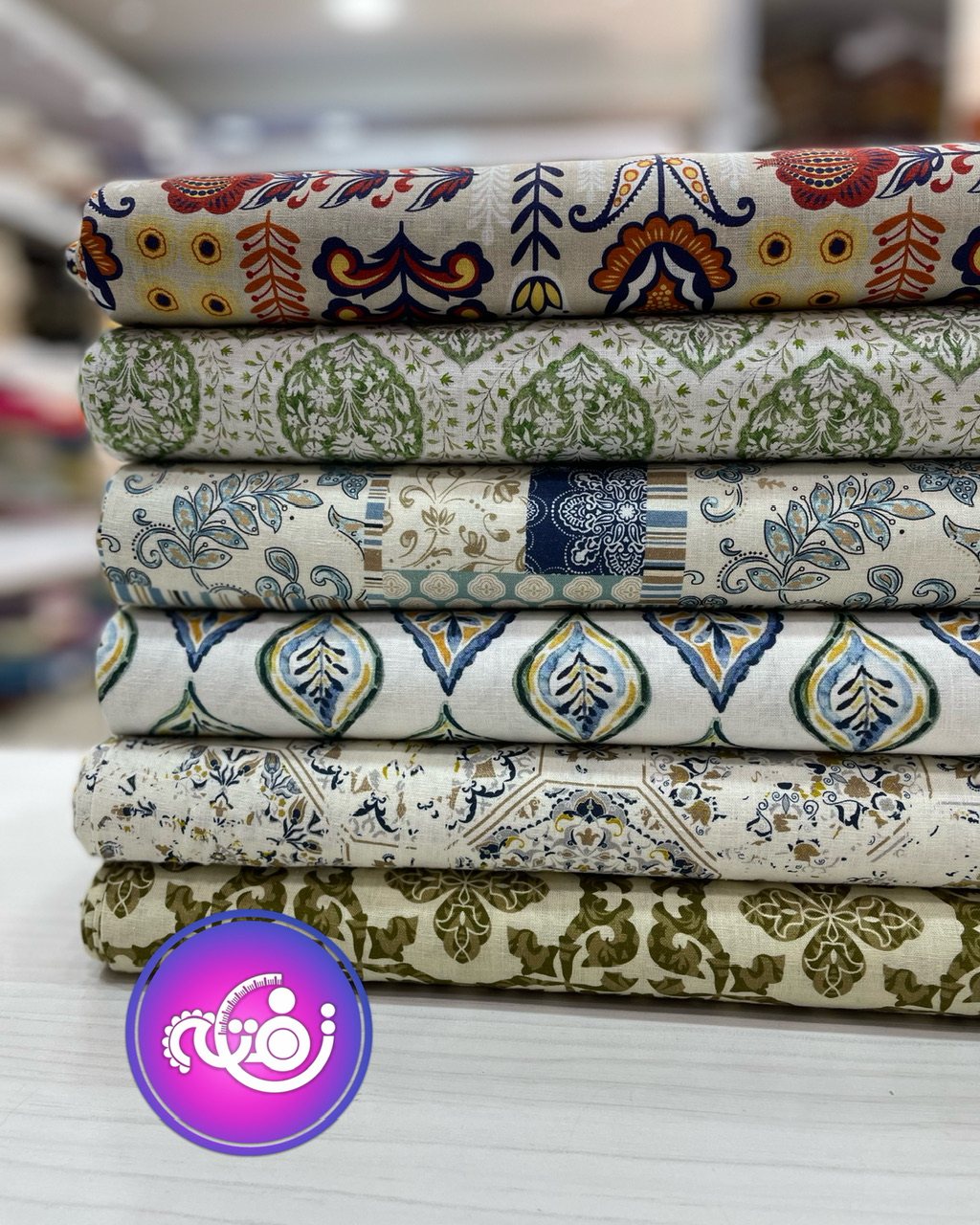 لینن طرحدار ایتالیایی