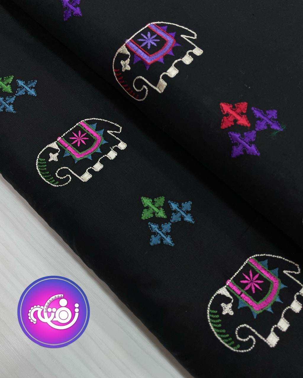 لینن سوزن دوزی طرح فیل