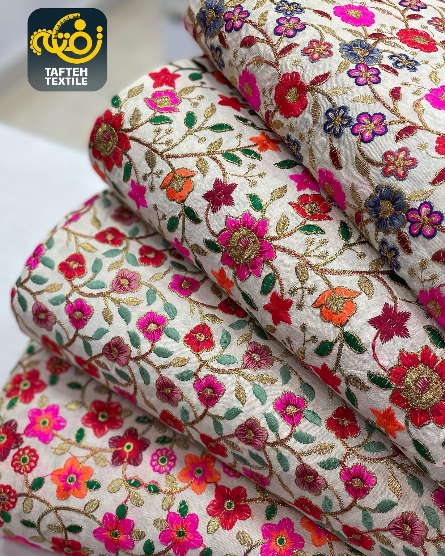 پارچه تافته ابریشم سوزن‌دوزی