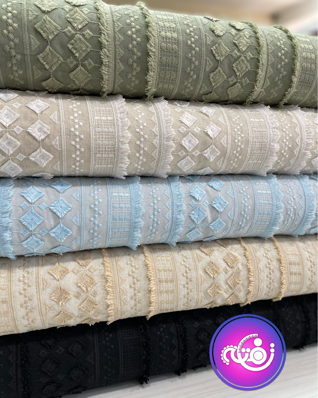 لینن اپلیکه طرح خشت