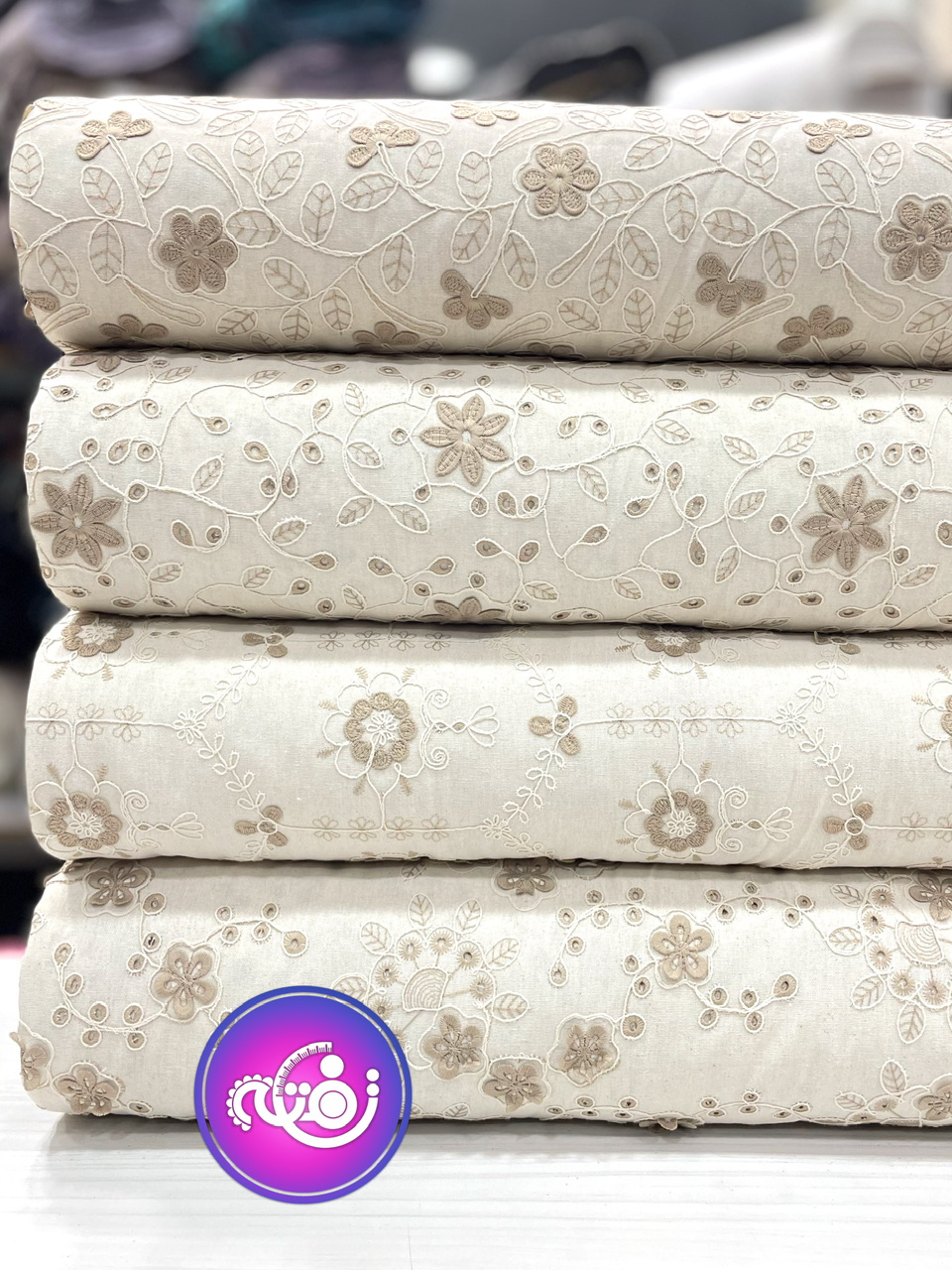 پارچه لینن اپلیکه