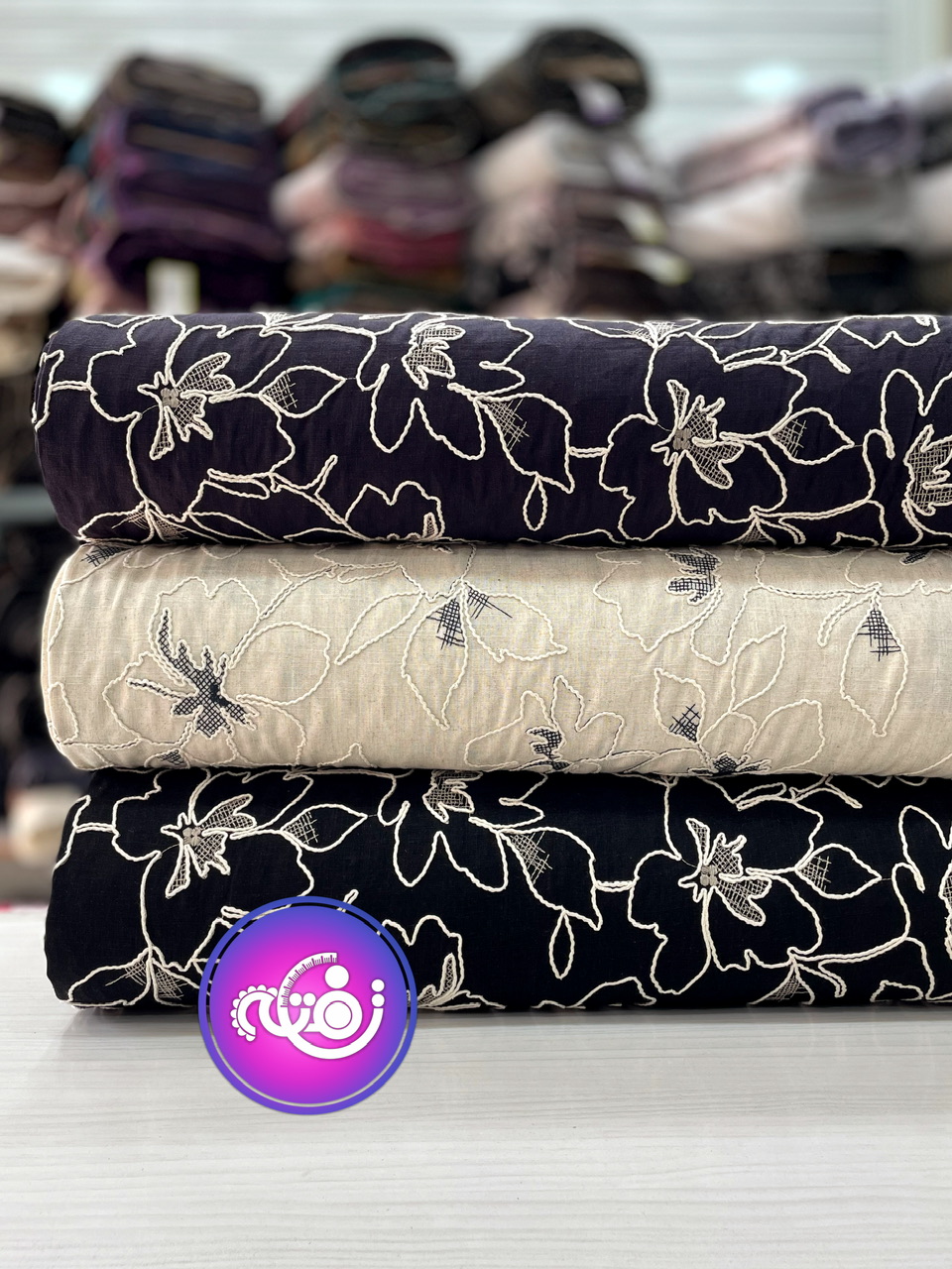 پارچه لینن ایتالیایی قیطان دوزی