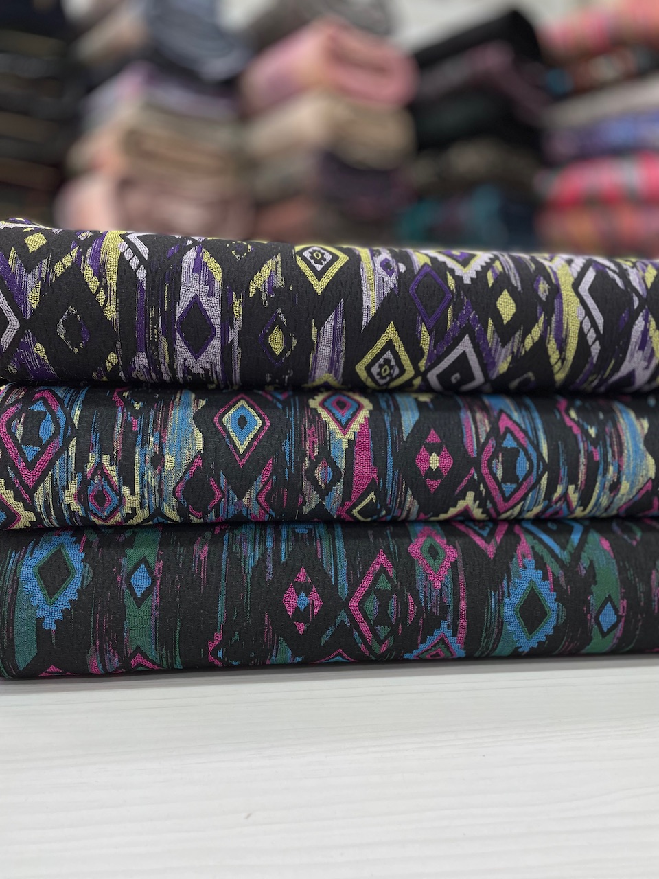 ژاکارد لوزی