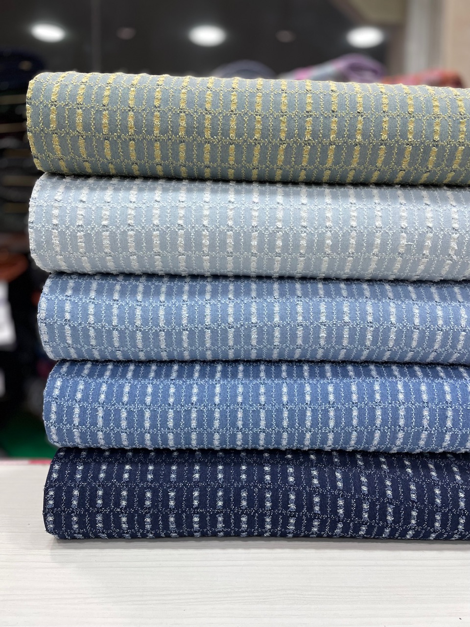 جین زاپ دار