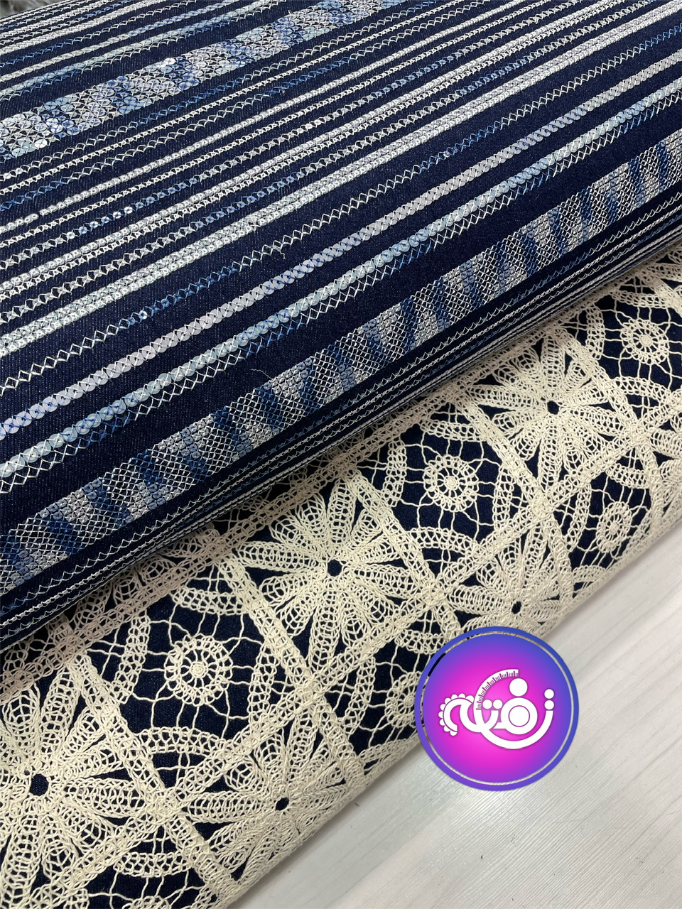 جین قلاب بافی و پولک دوزی