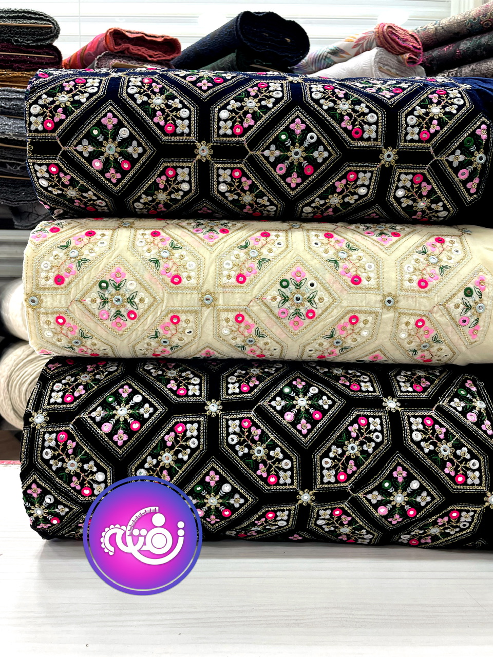 مخمل سوزندوزی