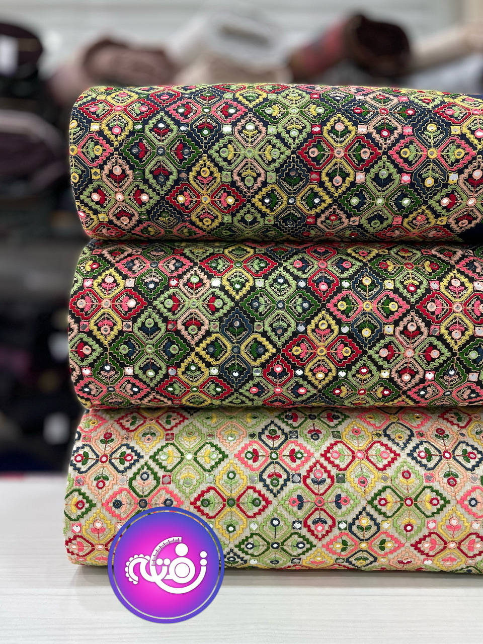 پارچه لینن سوزندوزی