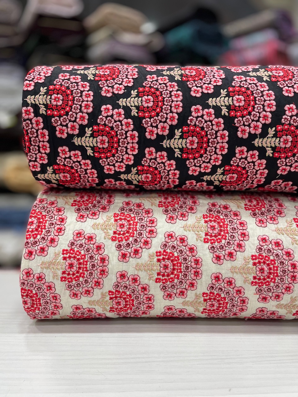 پارچه لینن سوزندوزی