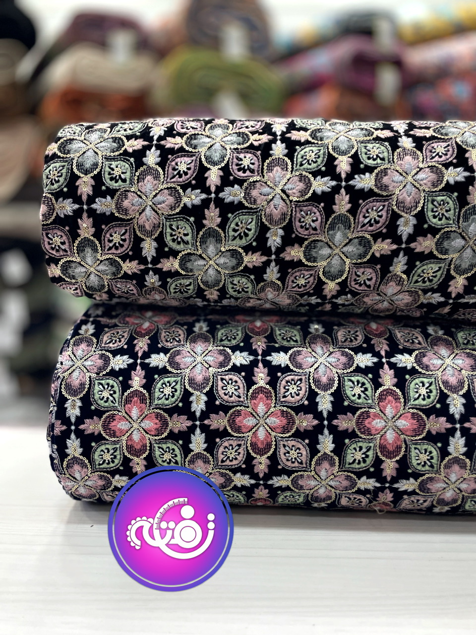 پارچه مخمل سوزندوزی