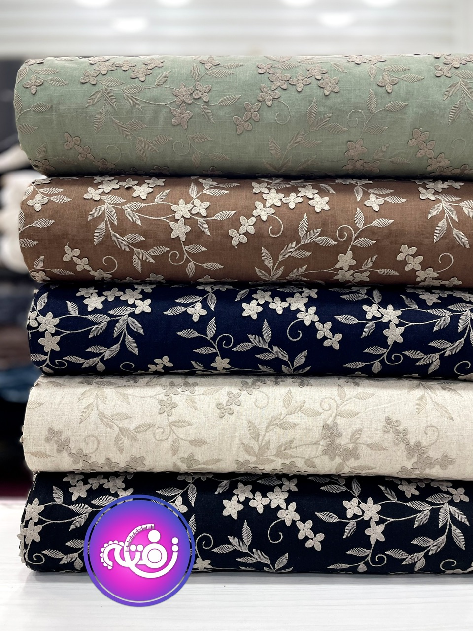 پارچه لینن اپلیکه شکوفه