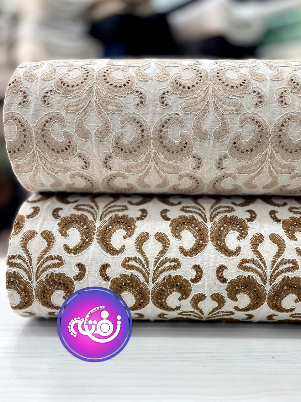 پارچه لینن خامه و قیطان دوزی