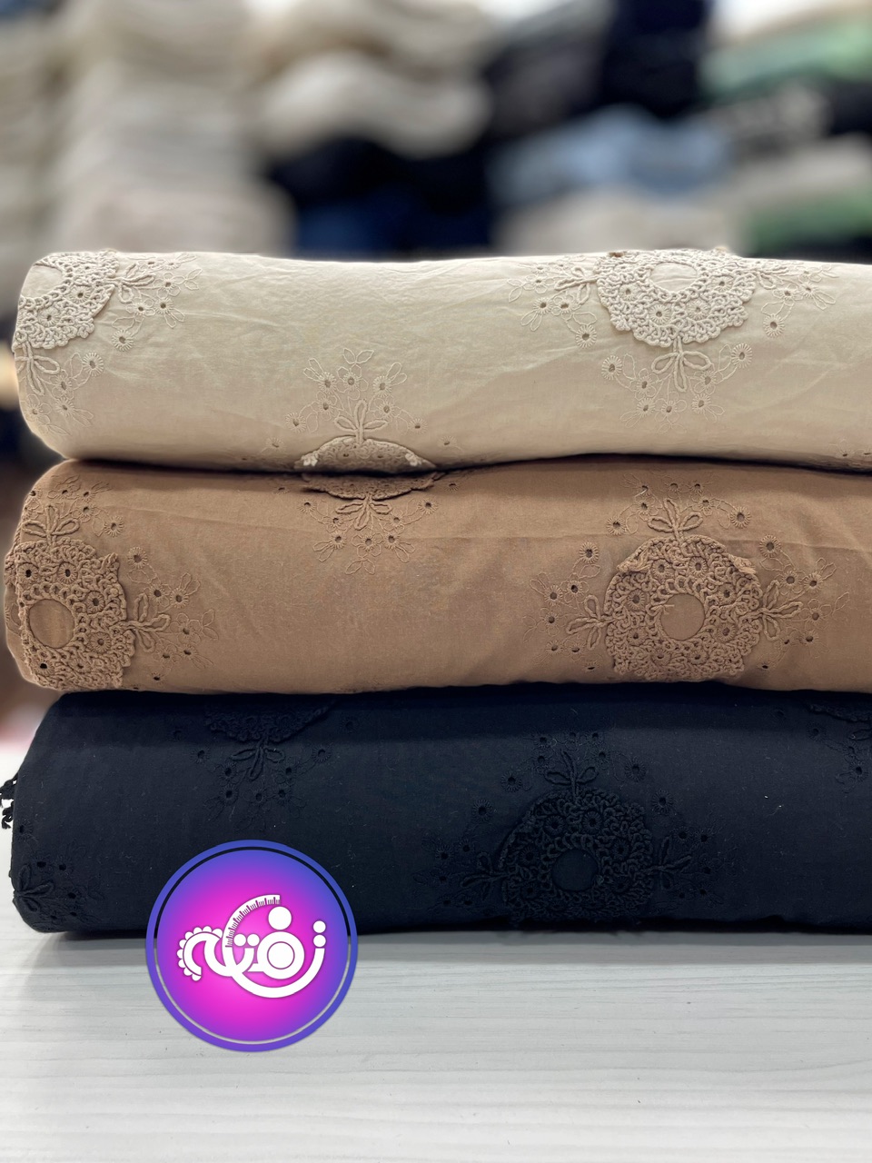 پارچه وال اپلیکه خورشیدی